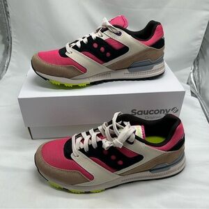 Saucony Unisex COURAGEOUS S70847-5 Tennis Sneakers Shoes NIB sz Men 9.5 Women 11